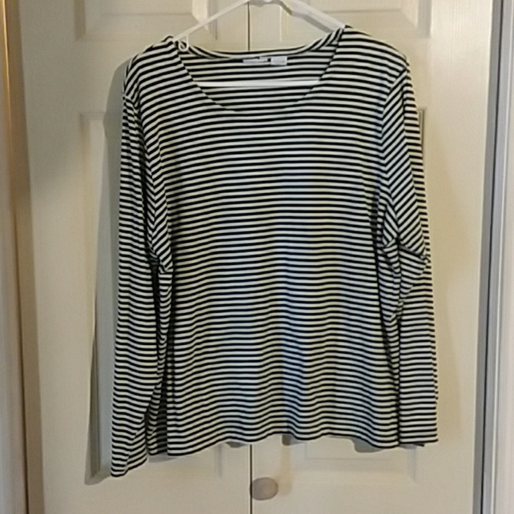 $15 CUTE STRIP SHIRT